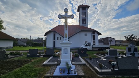 Genterovci - sanacija križa